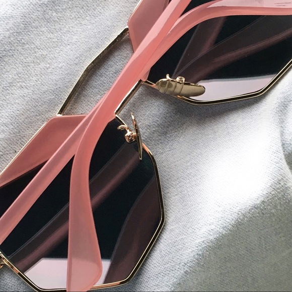 Polygon Fashion Mirrored Sunglasses - Picture 6 of 6